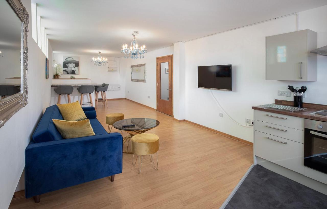 Elegant Church Conversion Close To Blackpool Tower Eksteriør billede